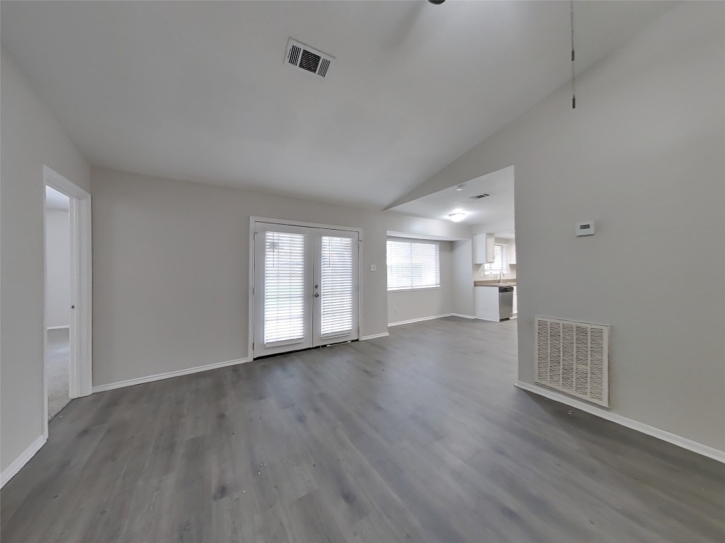 11519 Perry Road Houston, TX 77064 - Photo 2 of 15