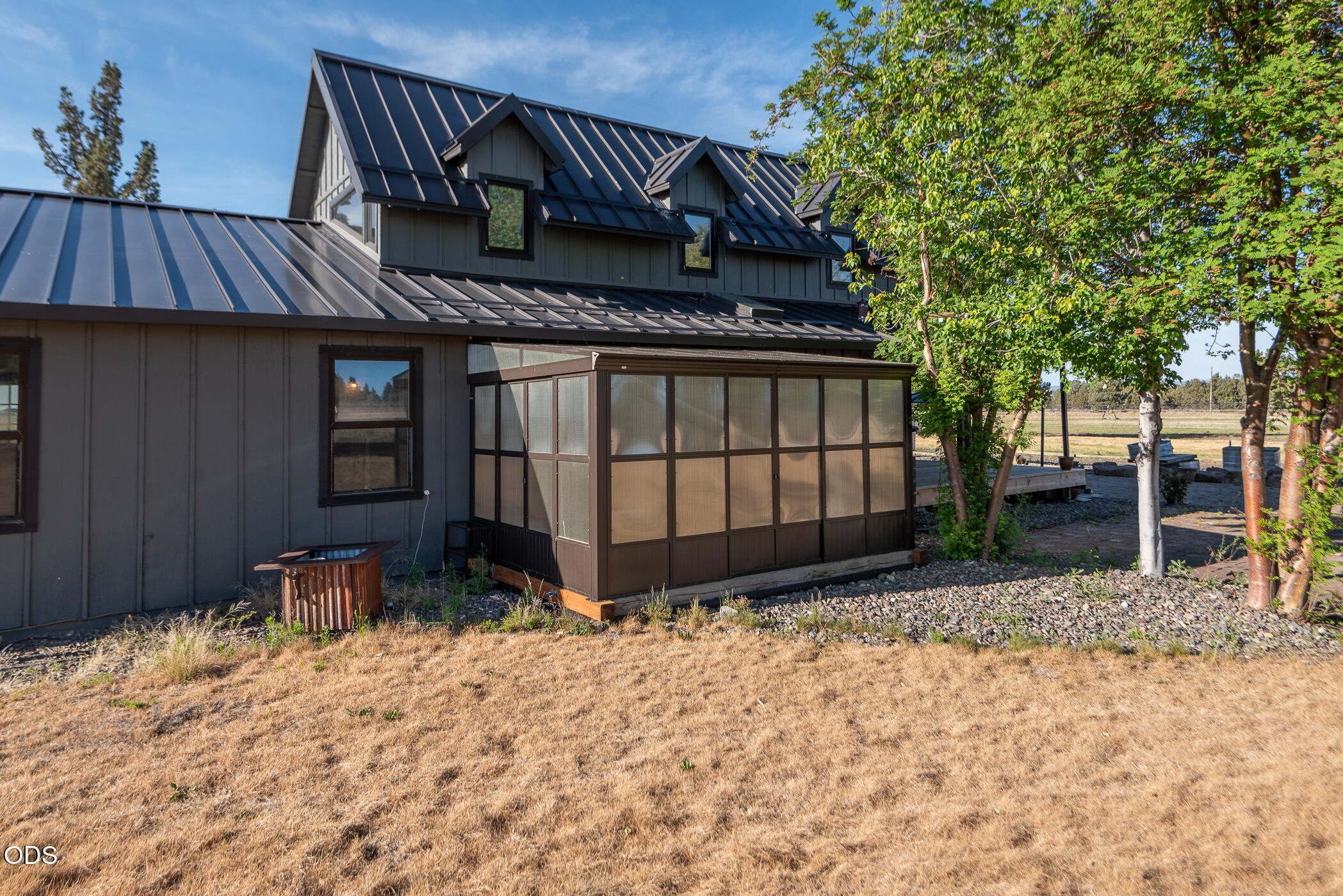 26275 Willard Road Bend, OR 97701 - Photo 54 of 68