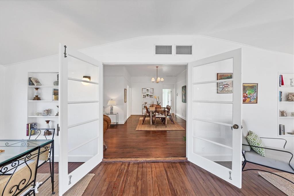 380 Tarpon Avenue Boca Grande, FL 33921 - Photo 7 of 38