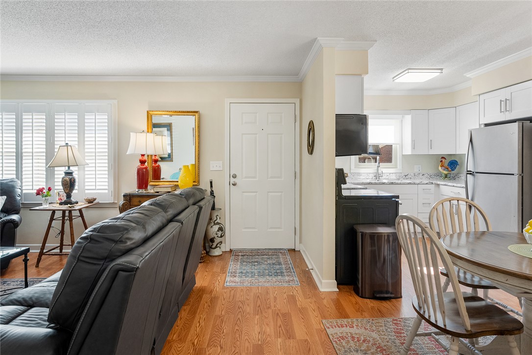 2041 Cardinal Park Drive Anderson, SC 29621 - Photo 5 of 34