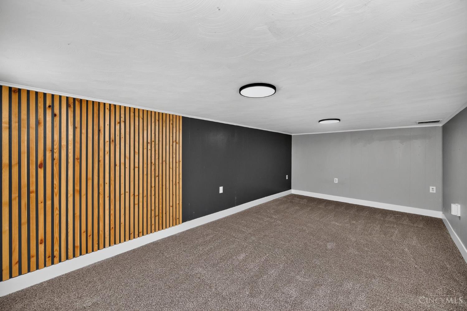 3723 Brotherton Road Cincinnati, OH 45209 - Photo 33 of 56