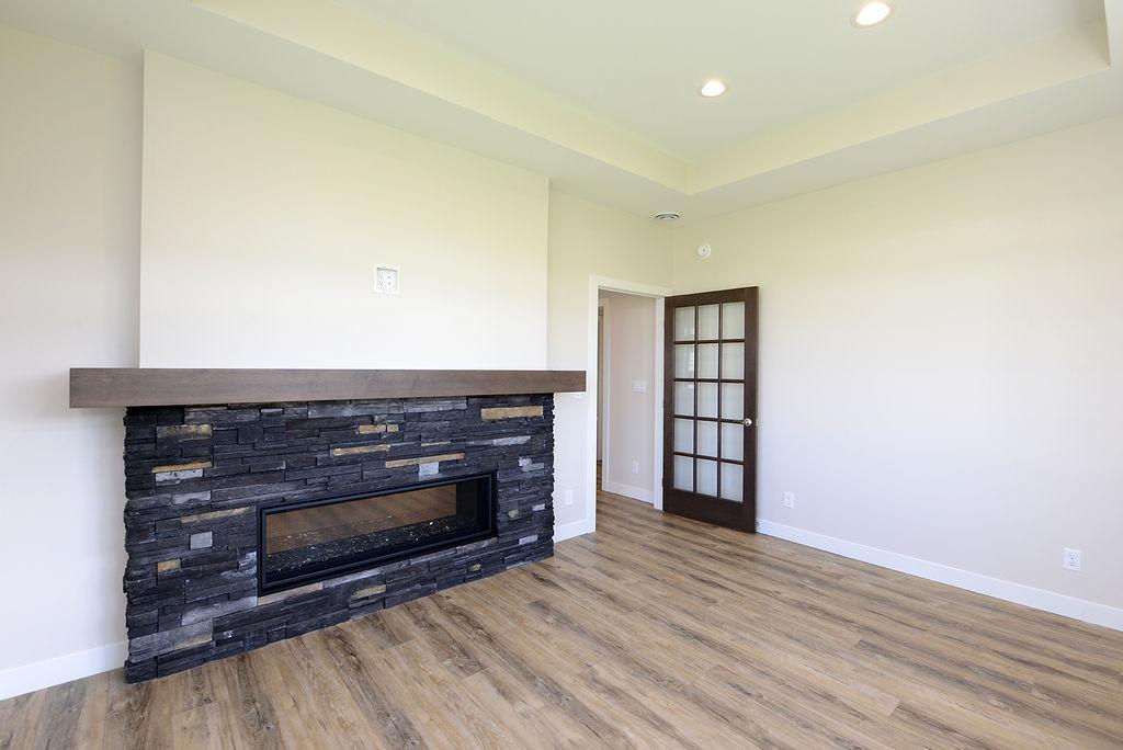 235 Emma Court Mapleton, ND 58059 - Photo 14 of 24