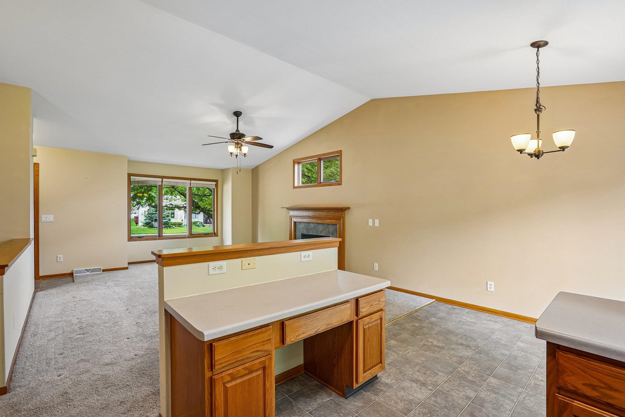 7526 Crawling Stone Road Madison, WI 53719 - Photo 18 of 44