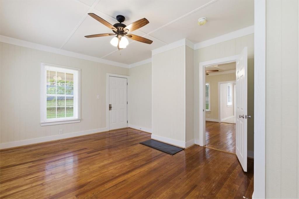 305 Grove Avenue Southeast Lindale, GA 30147 - Photo 33 of 36