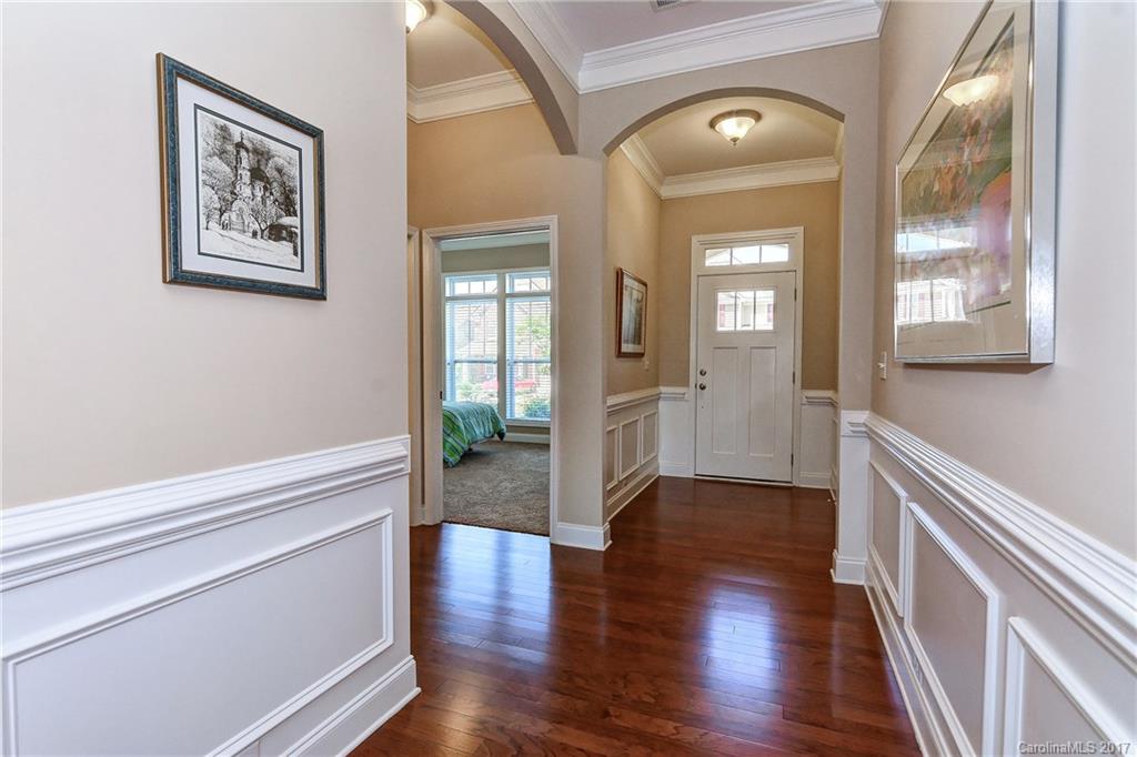 7449 Hamilton Bridge Road Charlotte, NC 28278 - Photo 2 of 22 Gallery Image 2