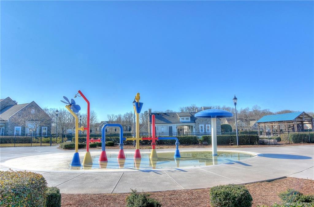 7449 Hamilton Bridge Road Charlotte, NC 28278 - Photo 21 of 22 Gallery Image 21
