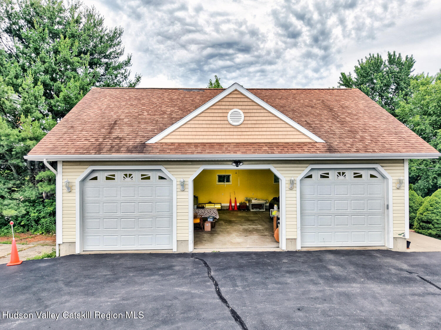 754 Bunker Hill Road Nassau, NY 12123 - Photo 7 of 73 8
