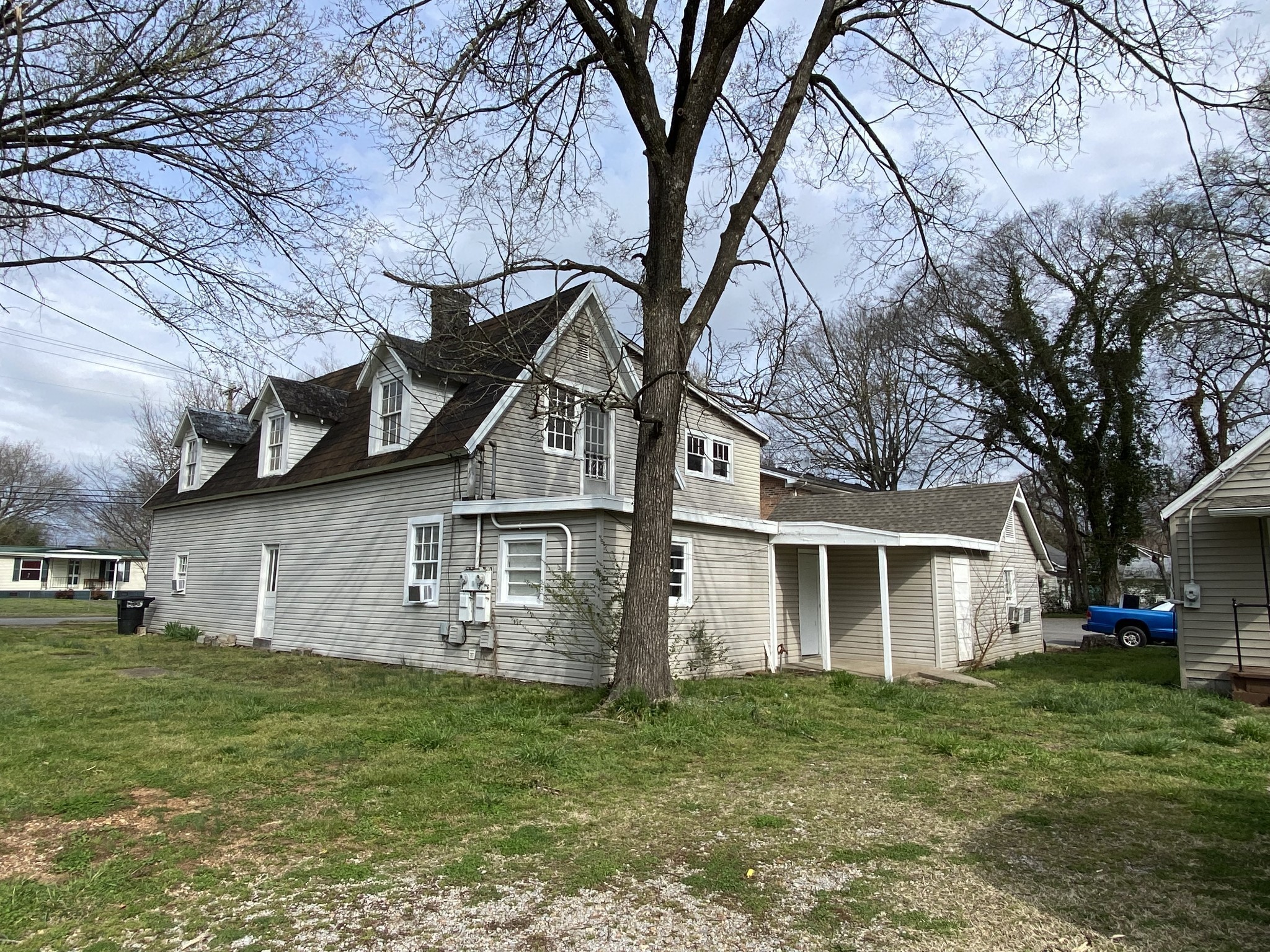 604 North Maple Street, Unit 2 Murfreesboro, TN 37130 - Photo 1 of 6