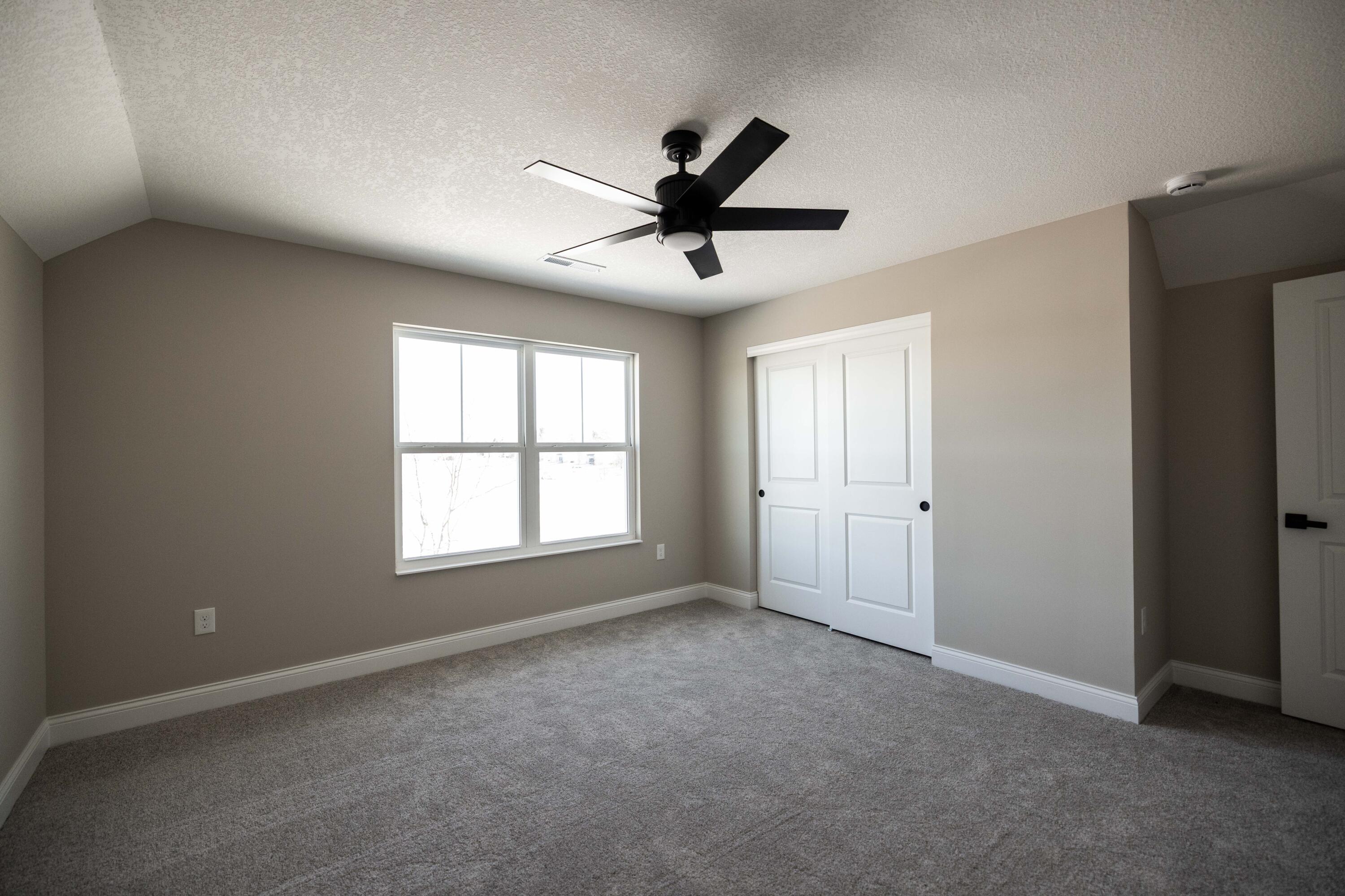 1509 Kingsgate Road Springfield, OH 45503 - Photo 34 of 37 Gallery Image 34