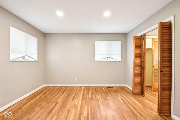 $282,500 | 100 Lincoln Street, Plainfield, IN 46168