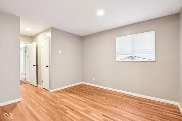 $282,500 | 100 Lincoln Street, Plainfield, IN 46168