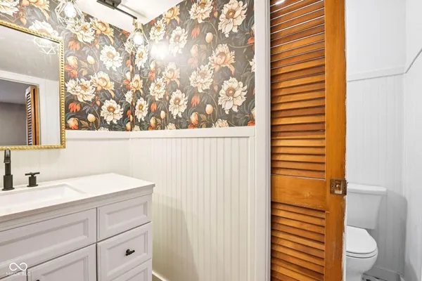 $282,500 | 100 Lincoln Street, Plainfield, IN 46168