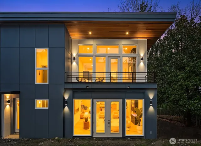 $2,250,000 | 3973 162nd Place Southeast, Bellevue, WA 98006