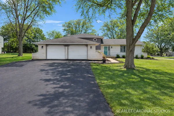 $430,000 | 12805 South Elaine Drive, Plainfield, IL 60585