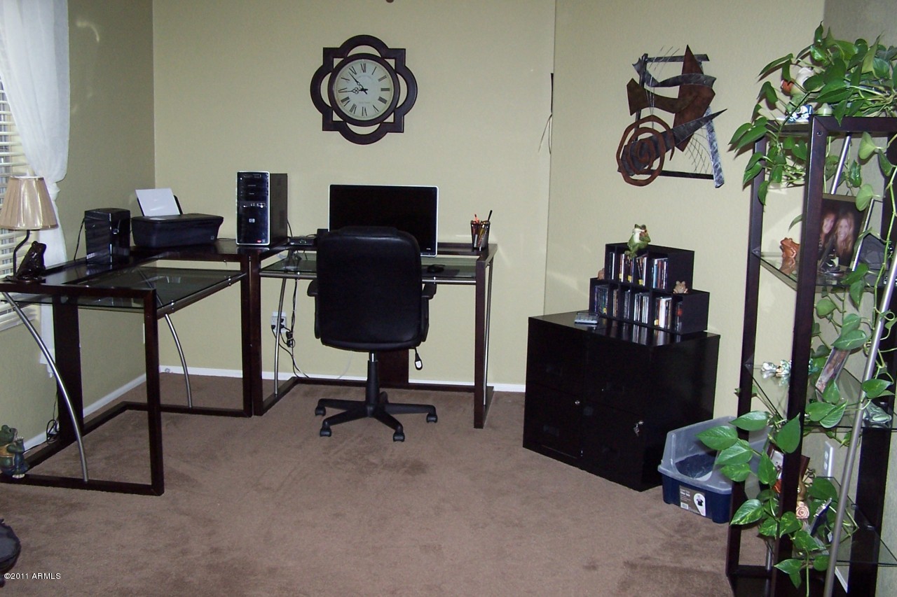 4186 East Citrine Road San Tan Valley, AZ 85143 - Photo 6 of 9 DEN