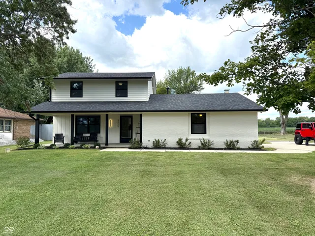 $259,900 | 3215 Alexandria Pike, Anderson, IN 46012
