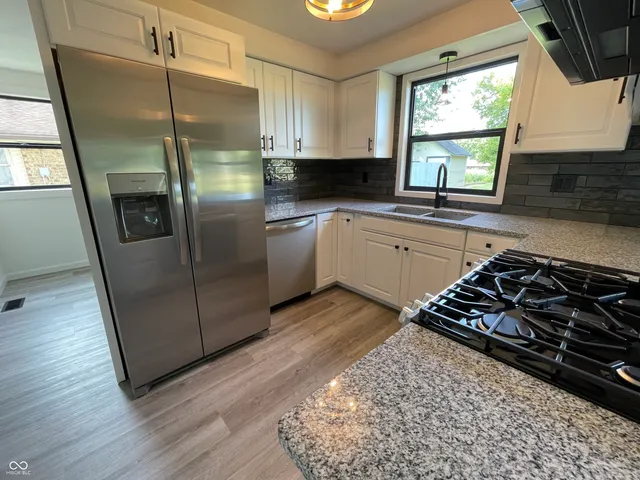 $249,900 | 3215 Alexandria Pike, Anderson, IN 46012