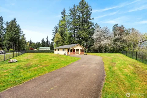 $425,000 | 306 11th Street, Sultan, WA 98294