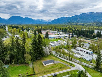$425,000 | 306 11th Street, Sultan, WA 98294