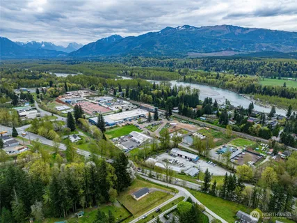 $425,000 | 306 11th Street, Sultan, WA 98294
