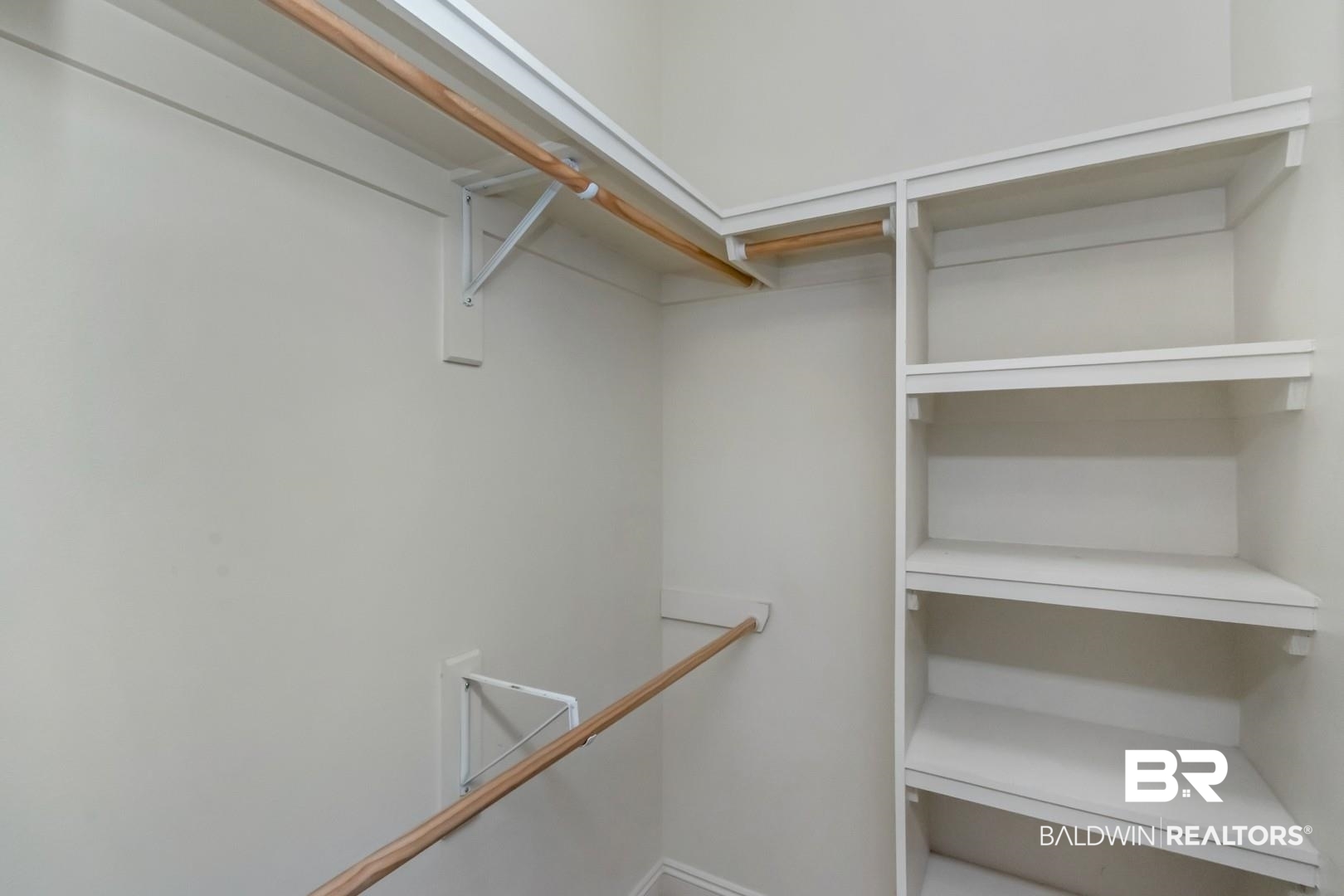 30585 Pine Court Daphne, AL 36527 - Photo 39 of 49 View of spacious closet