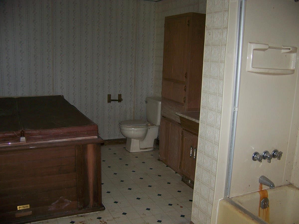 21777 Brick Road South Bend, IN 46628 - Photo 14 of 15 Gallery Image 14
