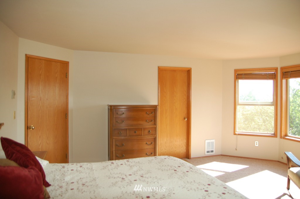 7411 Foster Slough Road Snohomish, WA 98290 - Photo 20 of 25 Gallery Image 20