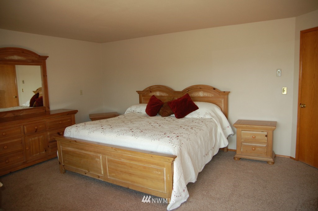 7411 Foster Slough Road Snohomish, WA 98290 - Photo 21 of 25 Gallery Image 21