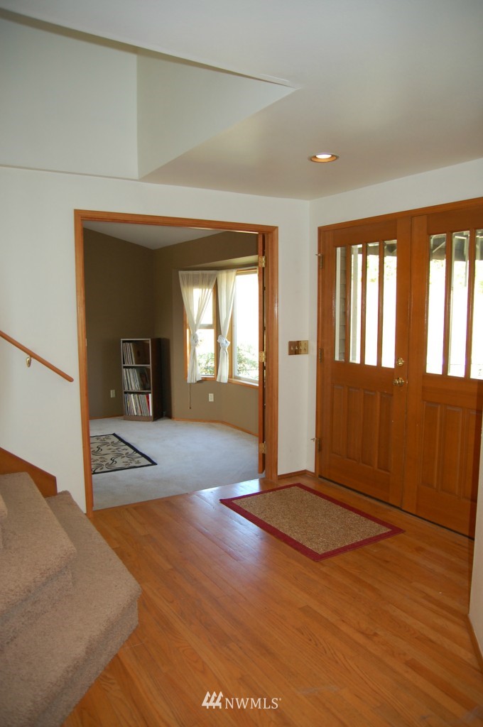 7411 Foster Slough Road Snohomish, WA 98290 - Photo 9 of 25 Gallery Image 9