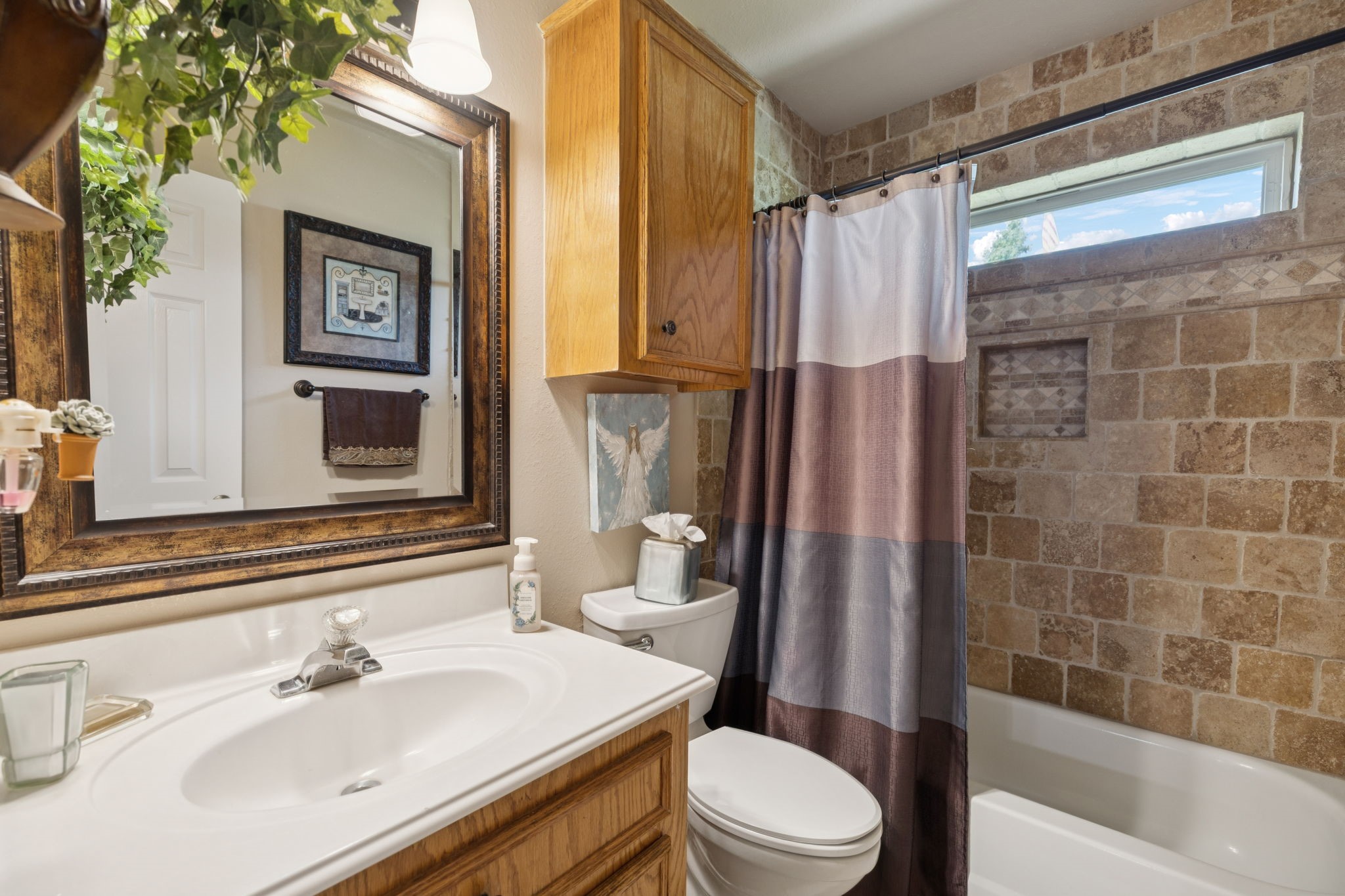 31229 Rochen Road Waller, TX 77484 - Photo 19 of 50 a bathroom with a sink toilet and shower