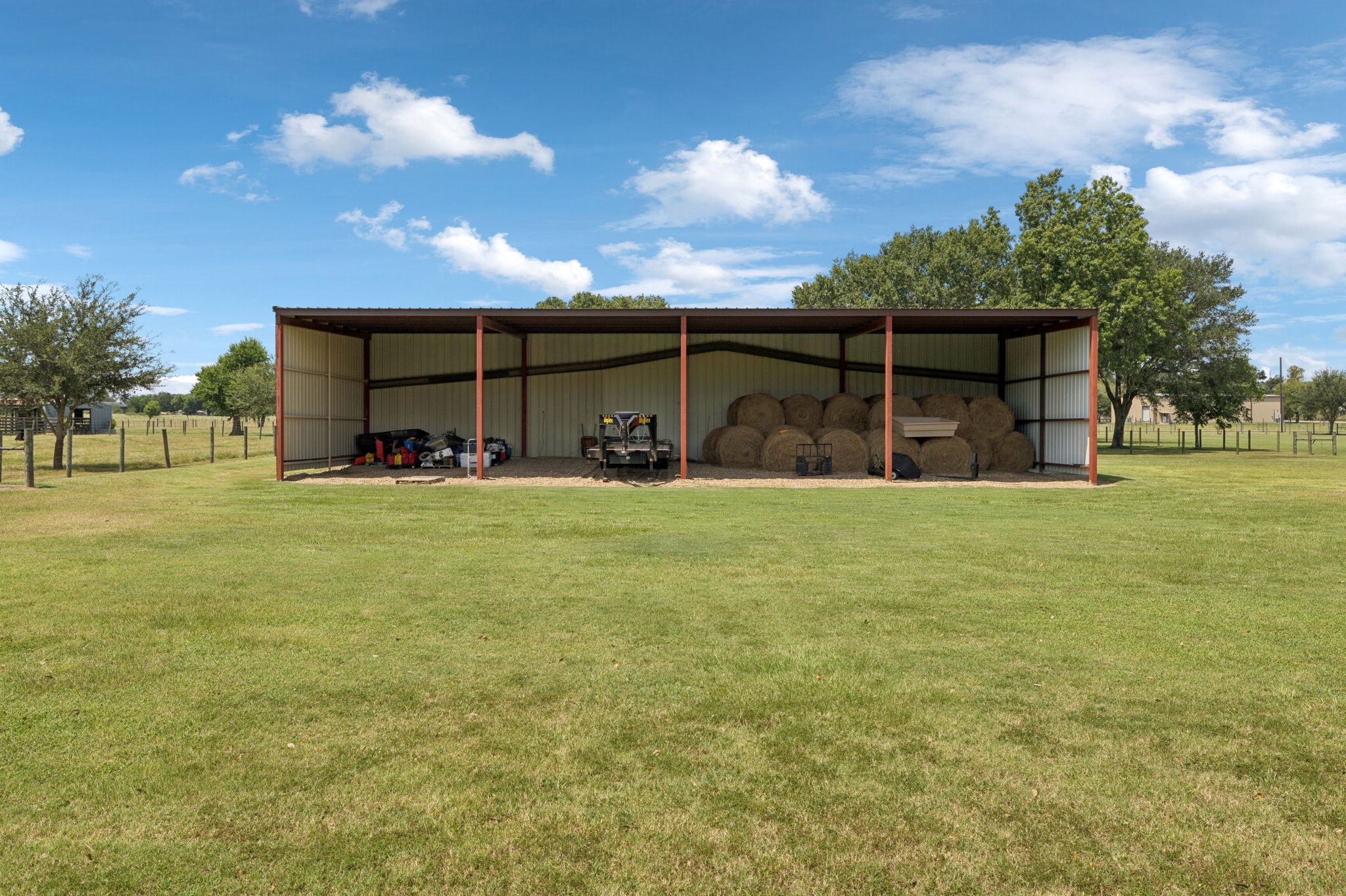 31229 Rochen Road Waller, TX 77484 - Photo 39 of 50 a view of a house with yard and garage