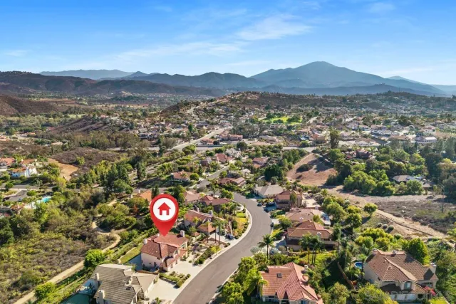 $1,435,000 | 1819 Monarch Ridge Circle, El Cajon, CA 92019
