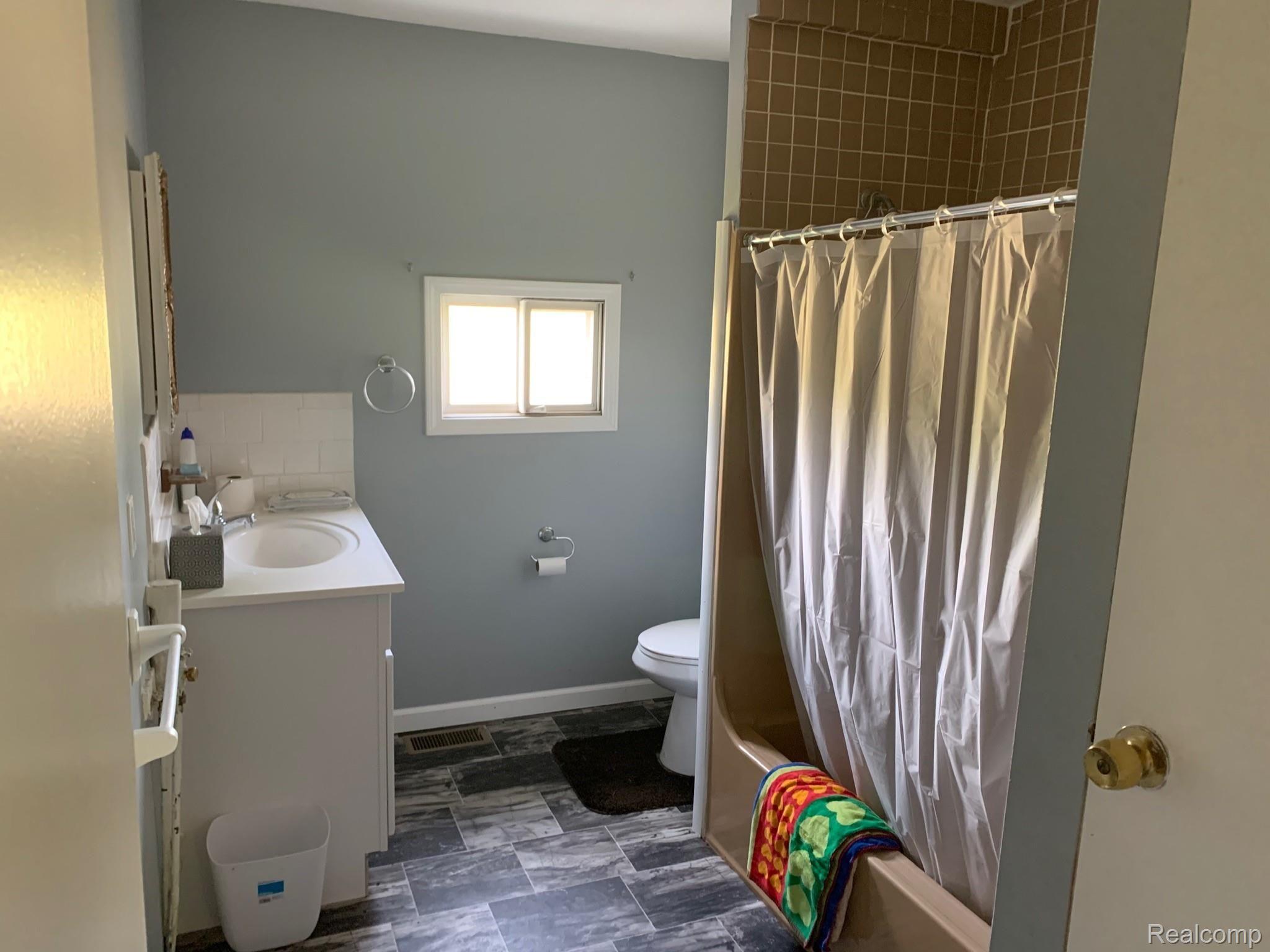 4334 West Curtis Road Coleman, MI 48618 - Photo 21 of 27 B63CB0F1-4B54-4584-AF34-07B1700CE289.jpeg