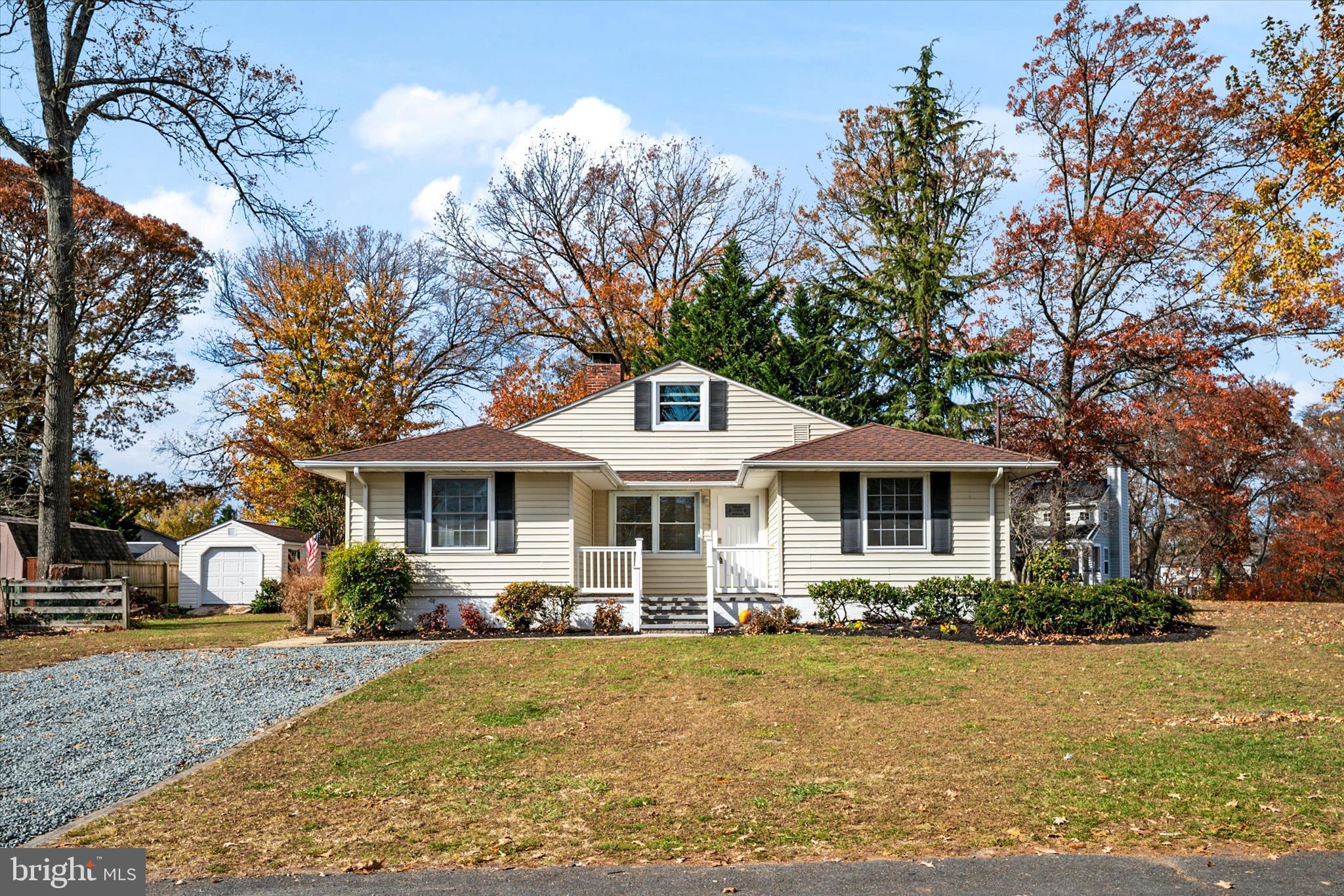 1219 Hillcreek Road Pasadena, MD 21122 - Photo 2 of 40