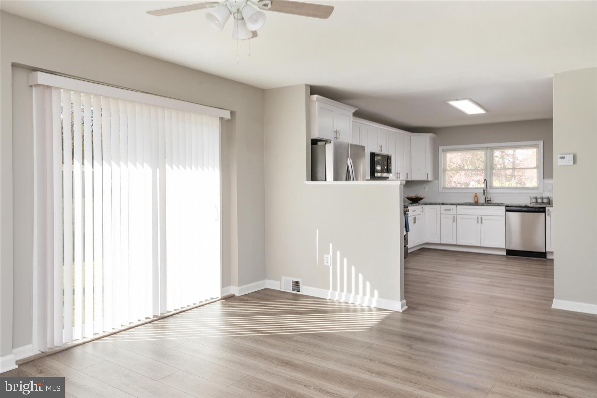 1219 Hillcreek Road Pasadena, MD 21122 - Photo 10 of 40