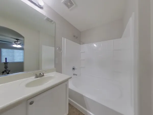 $1,679 | 14953 North 142nd Dr., Surprise, AZ 85379