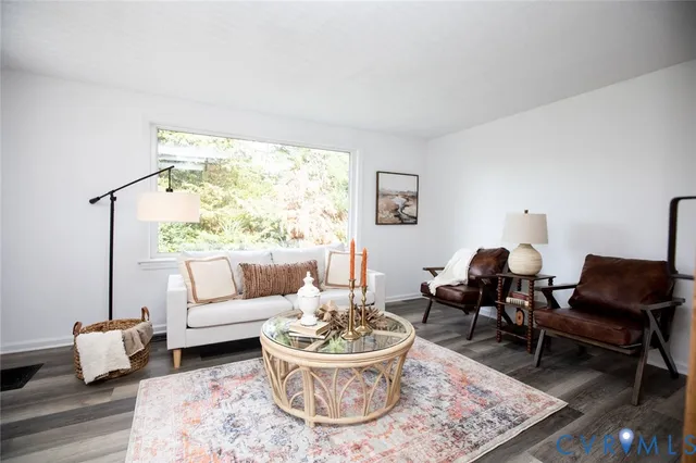 $275,000 | 3806 Richmond Highway, Spout Spring, VA 24593