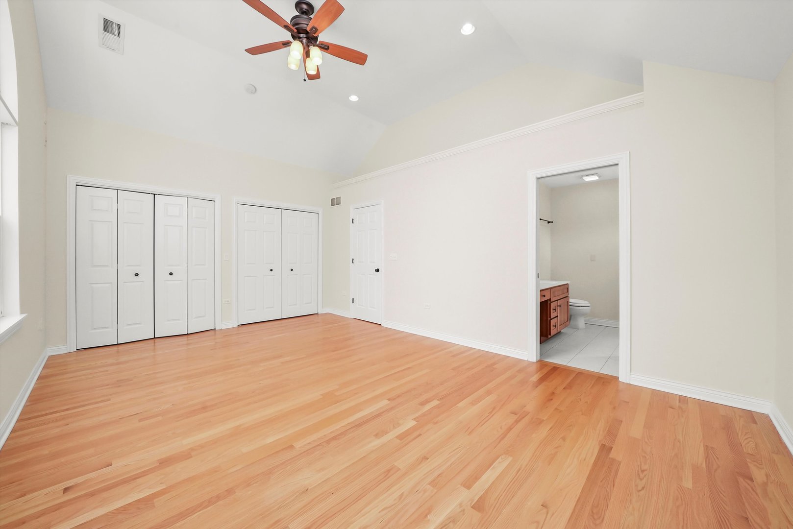 20451 Wolf Road Mokena, IL 60448 - Photo 13 of 50 Gallery Image 13
