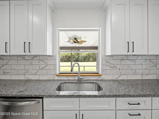 $639,000 | 5215 Pina Vista Drive, Melbourne, FL 32934