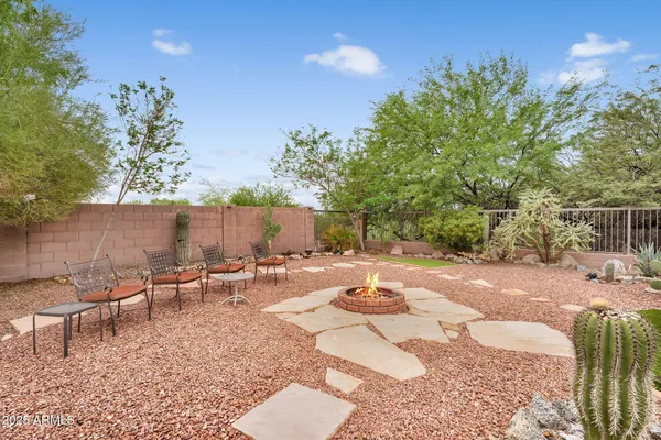 $525,000 | 3055 North Red Mountain, Unit 209, Mesa, AZ 85207