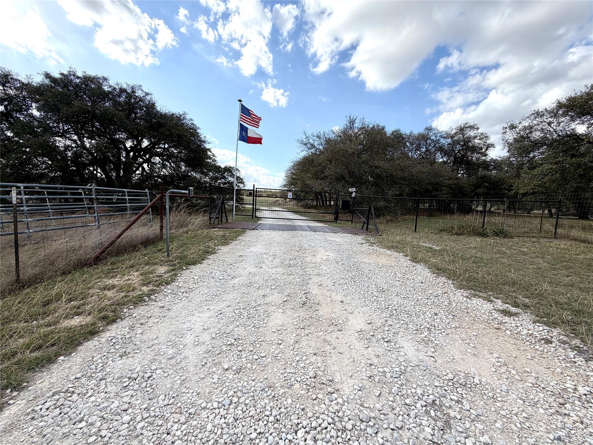 1360 County Road 233 Florence, TX 76527 - Photo 2 of 27 Gate access