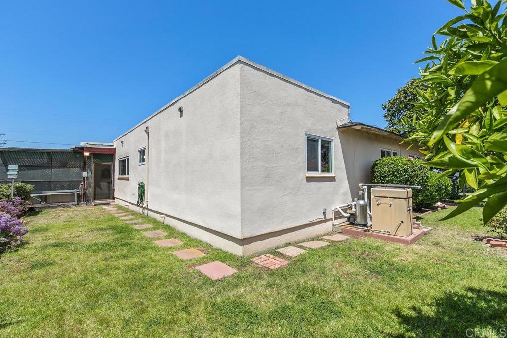 800 Murray Drive El Cajon, CA 92020 - Photo 25 of 32 Backyard