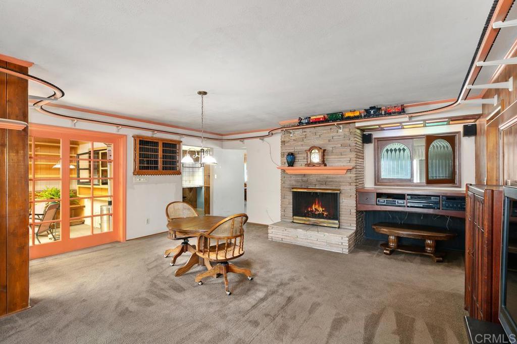 800 Murray Drive El Cajon, CA 92020 - Photo 6 of 32 Family Room