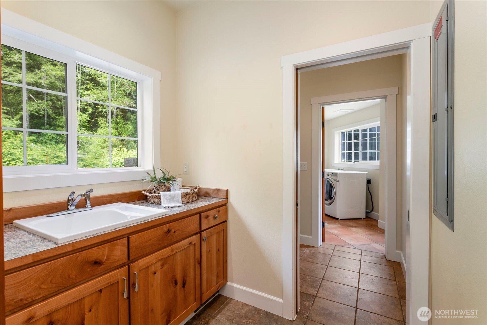 893 Snow Creek Road Quilcene, WA 98376 - Photo 25 of 40 Gallery Image 25
