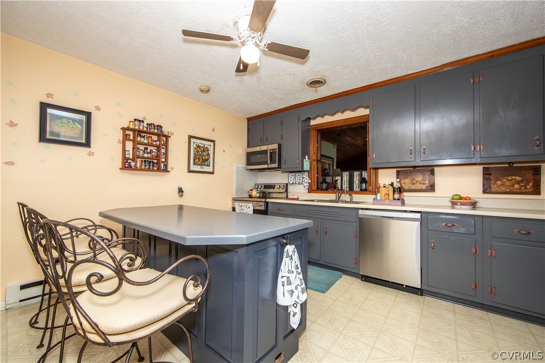 12267 Melton Road Ashland, VA 23005 - Photo 14 of 38 kitchen with pass through to great room