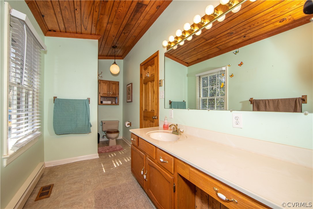 12267 Melton Road Ashland, VA 23005 - Photo 23 of 38 primary bathroom