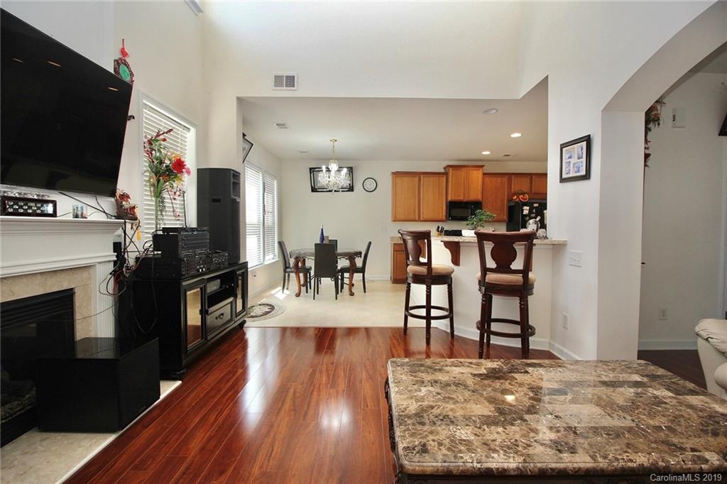 11032 Greenhead View Road Charlotte, NC 28262 - Photo 11 of 34 Gallery Image 11