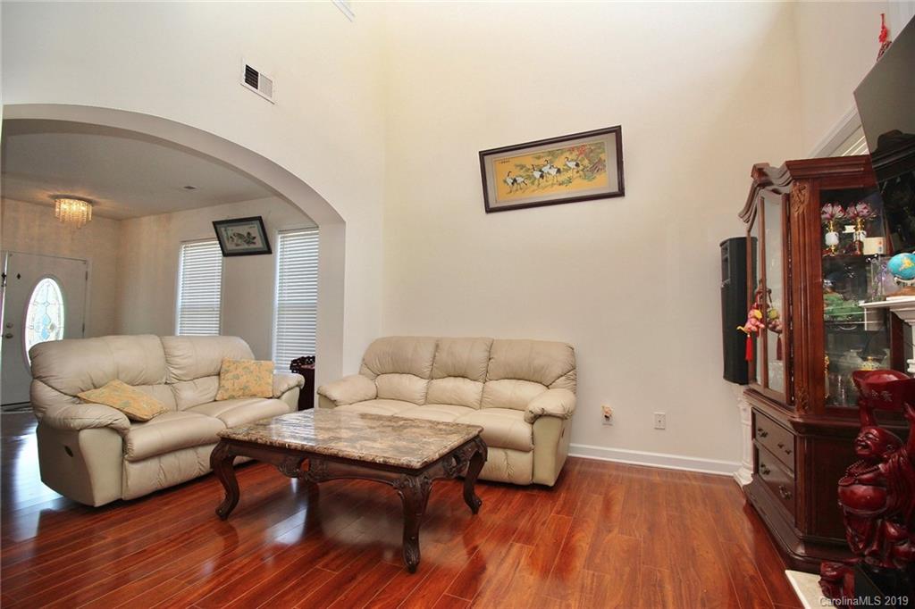 11032 Greenhead View Road Charlotte, NC 28262 - Photo 7 of 34 Gallery Image 7