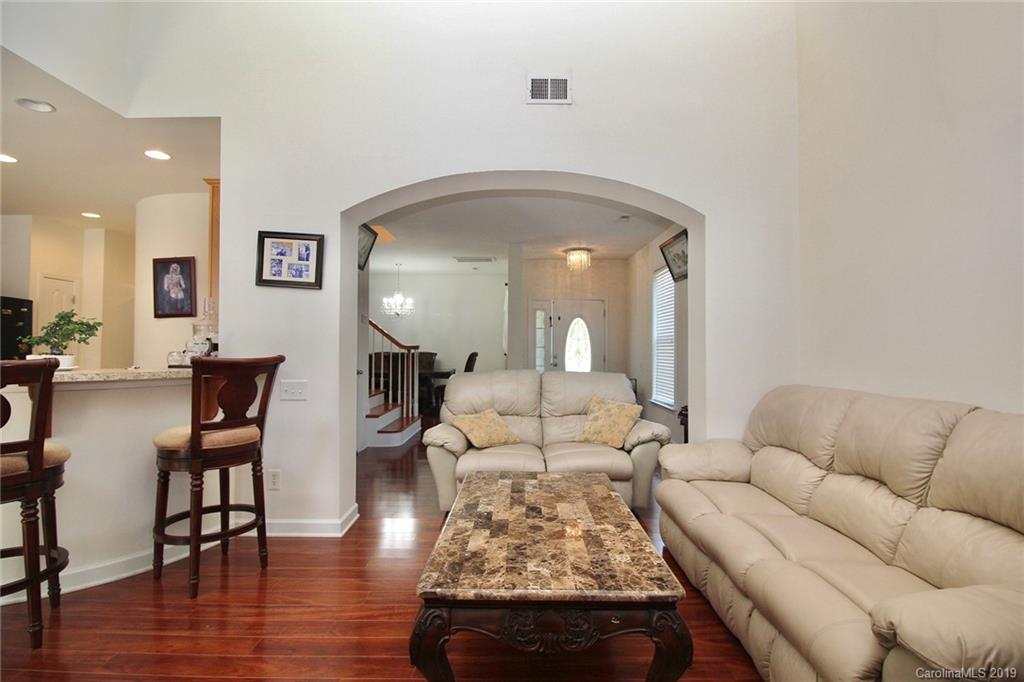 11032 Greenhead View Road Charlotte, NC 28262 - Photo 8 of 34 Gallery Image 8
