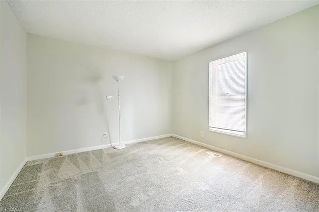 $209,000 | 121 Westview Drive, Unit 43, Carrboro, NC 27510